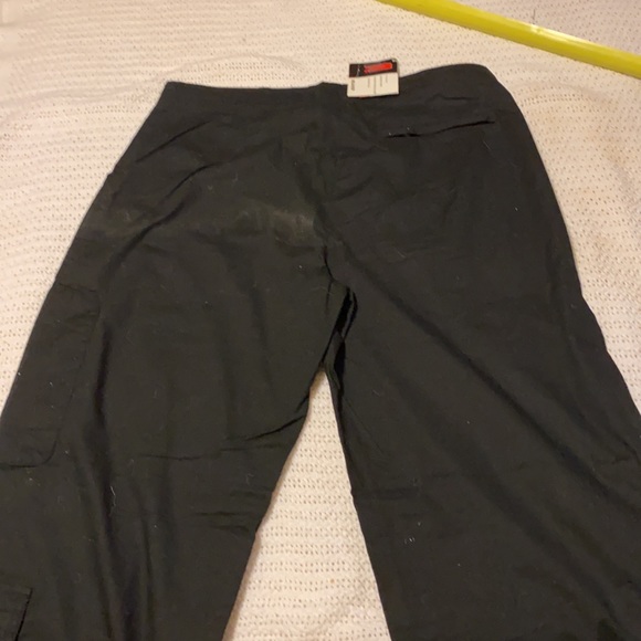 Danskin pants, color black, size petite small - Picture 13 of 13